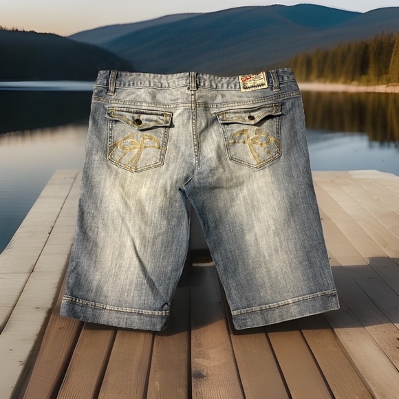 Chip & Pepper Pants - Chip and Pepper Production C7P‎ Glenbrook Bermuda  Faded Denim Shorts Sz 15